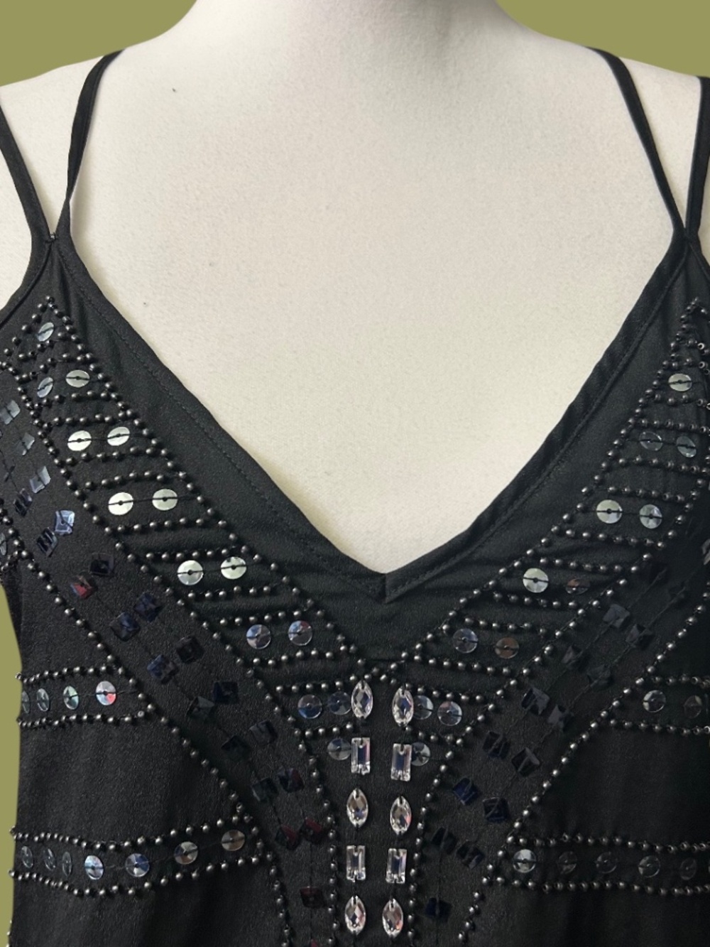 Express Sequin Tank Top - Picture 3 of 4